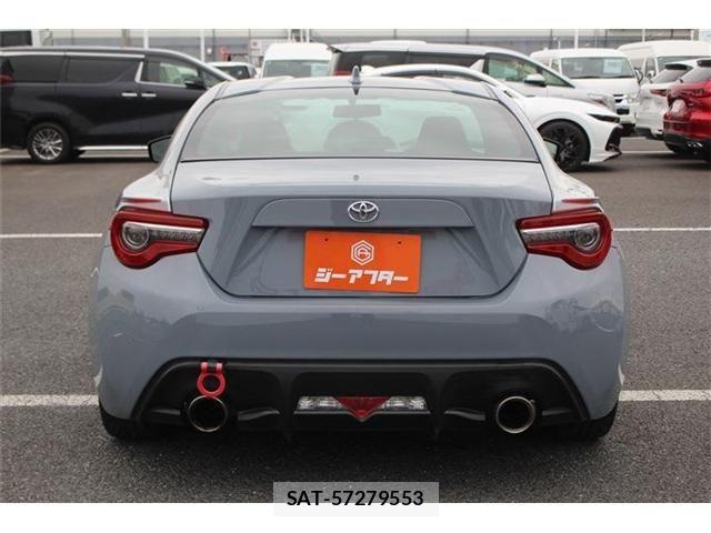 Toyota 86 2017-12 6674712-11