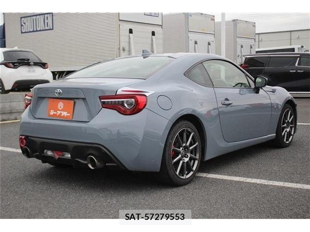 Toyota 86 2017-12 6674712-12