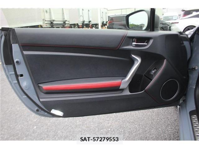 Toyota 86 2017-12 6674712-23