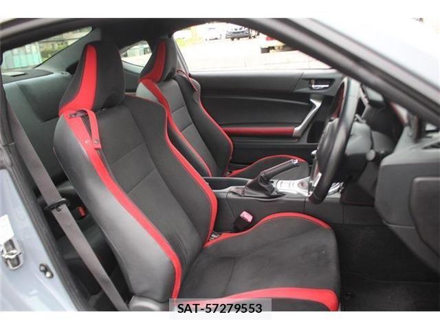 Toyota 86 2017-12 6674712-25