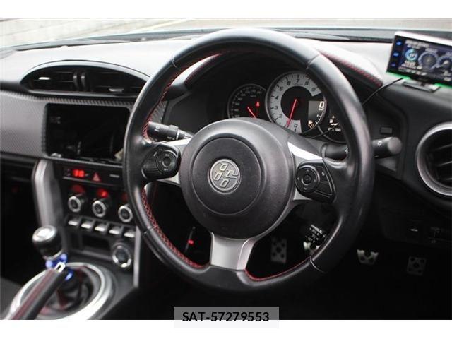 Toyota 86 2017-12 6674712-27