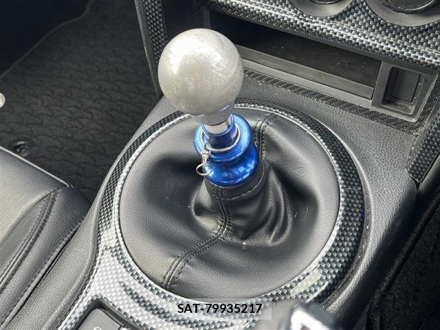 Toyota 86 2013-01 6682533-2