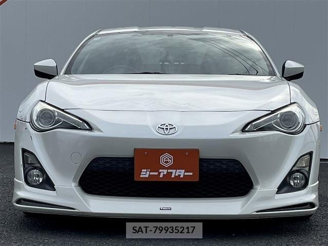 Toyota 86 2013-01 6682533-6