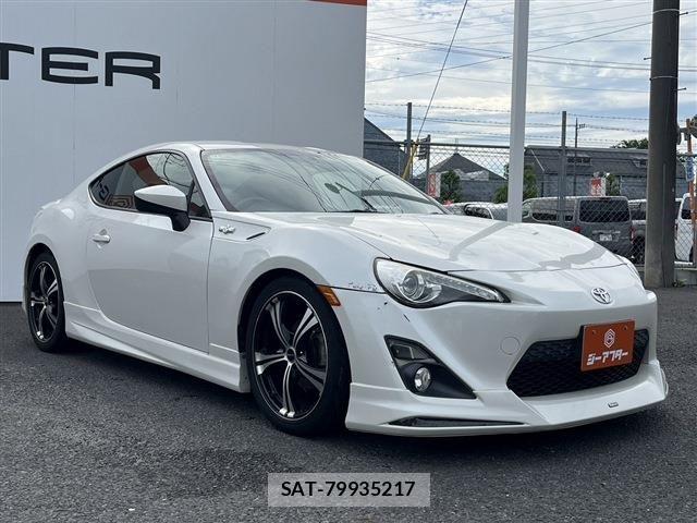 Toyota 86 2013-01 6682533-7