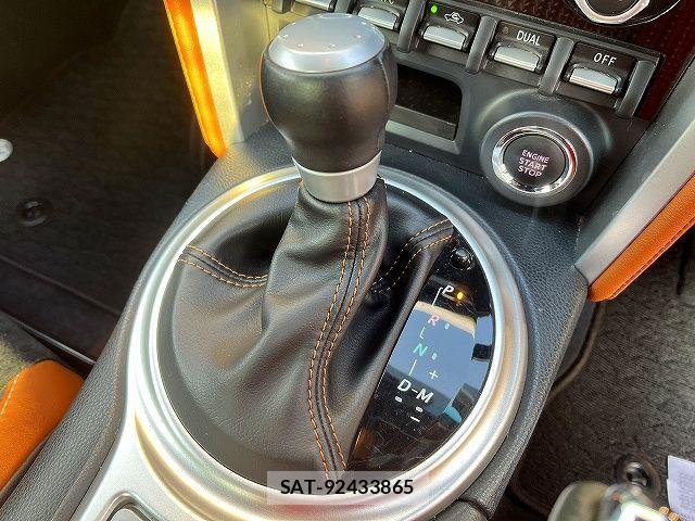 Toyota 86 2017-12 6690620-19