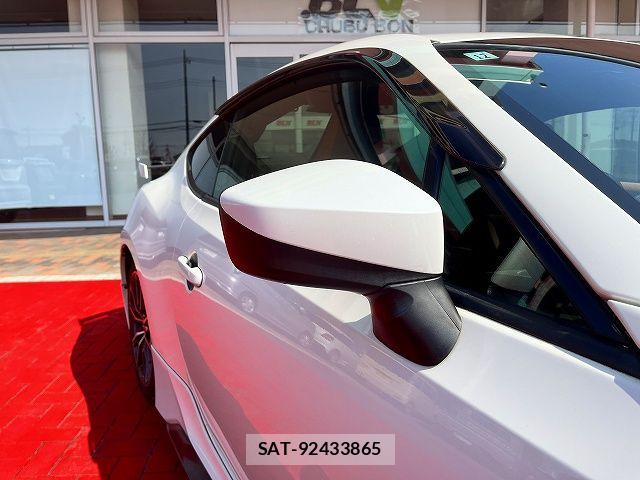 Toyota 86 2017-12 6690620-24