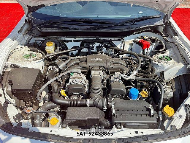 Toyota 86 2017-12 6690620-27