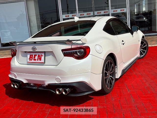 Toyota 86 2017-12 6690620-8