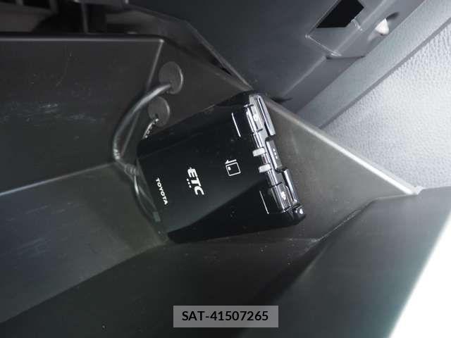 Toyota 86 2017-10 6714866-16