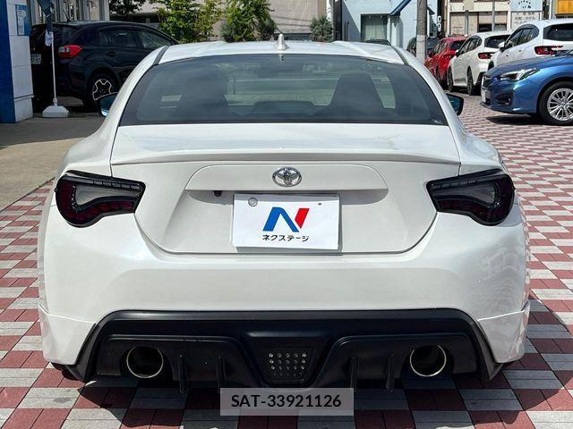 Toyota 86 2020-09 6714799-13