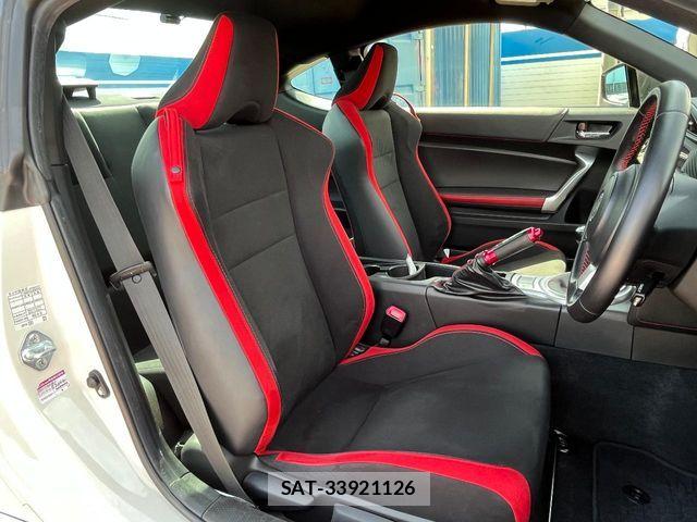 Toyota 86 2020-09 6714799-8