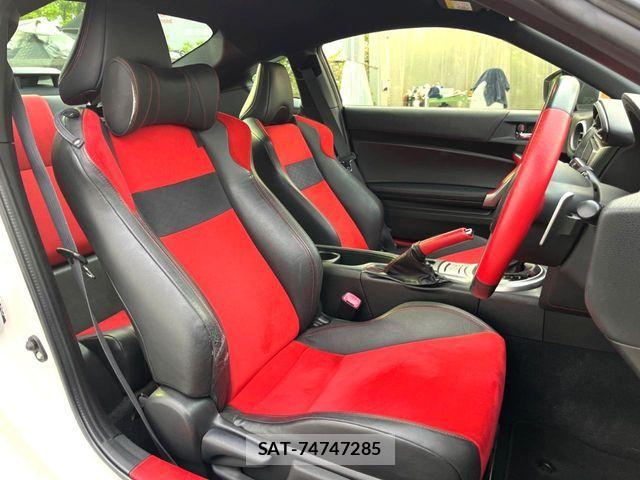 Toyota 86 2012-07 6715443-7