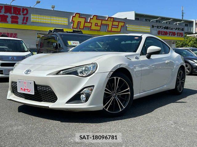 Toyota 86 2012-08 6750661-0