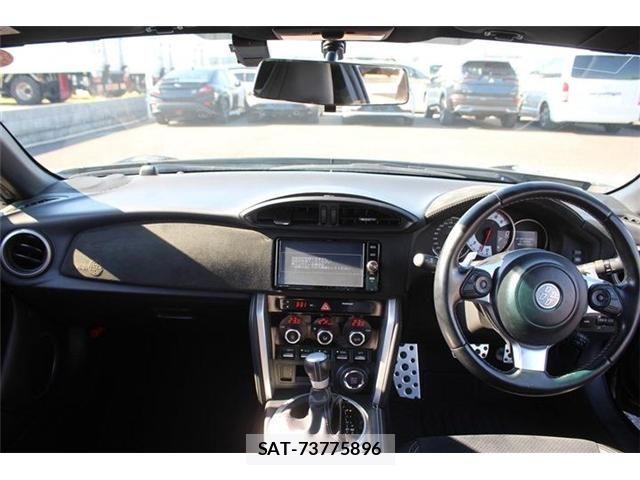 Toyota 86 2016-08 6750115-26