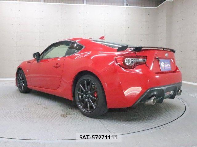 Toyota 86 2019-10 6812777-26