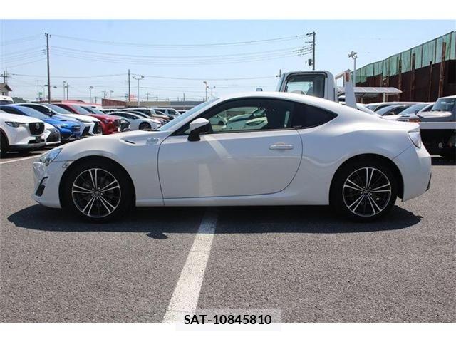 Toyota 86 2016-03 6813274-10