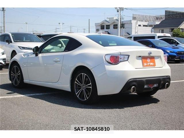 Toyota 86 2016-03 6813274-11