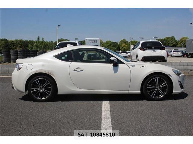 Toyota 86 2016-03 6813274-14
