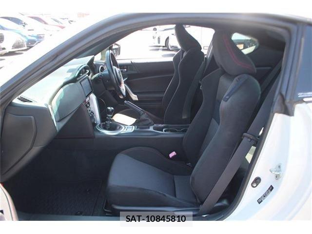 Toyota 86 2016-03 6813274-24