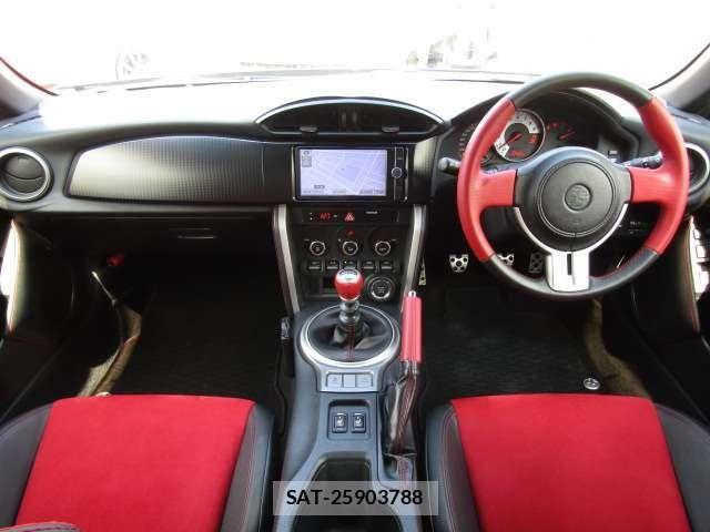 Toyota 86 2014-01 6813339-9