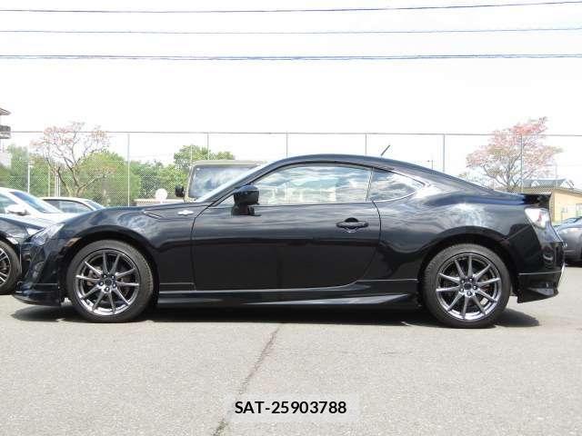 Toyota 86 2014-01 6813339-25