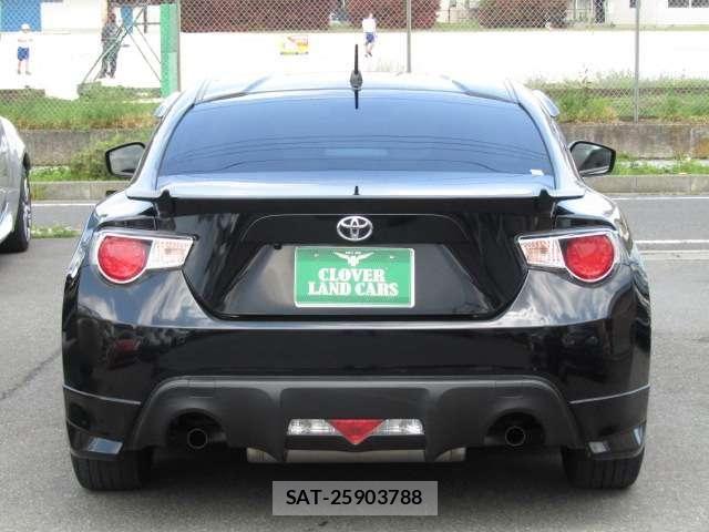 Toyota 86 2014-01 6813339-27
