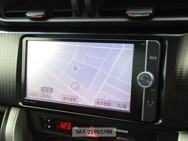 Toyota 86 2014-01 6813339-4