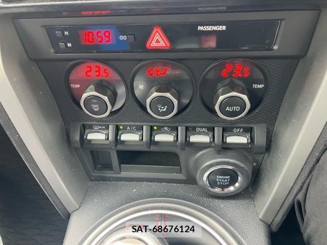 Toyota 86 2012-04 6901042-20