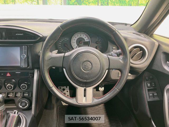 Toyota 86 2014-05 6901093-11
