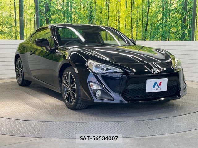 Toyota 86 2014-05 6901093-16