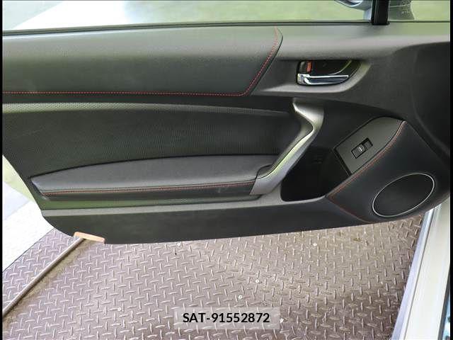 Toyota 86 2013-06 6900911-26