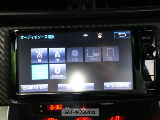 Toyota 86 2015-04 6984811-9