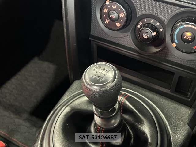 Toyota 86 2012-07 6983769-9