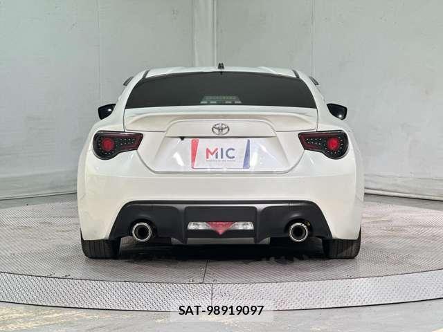 Toyota 86 2012-05 7056966-5