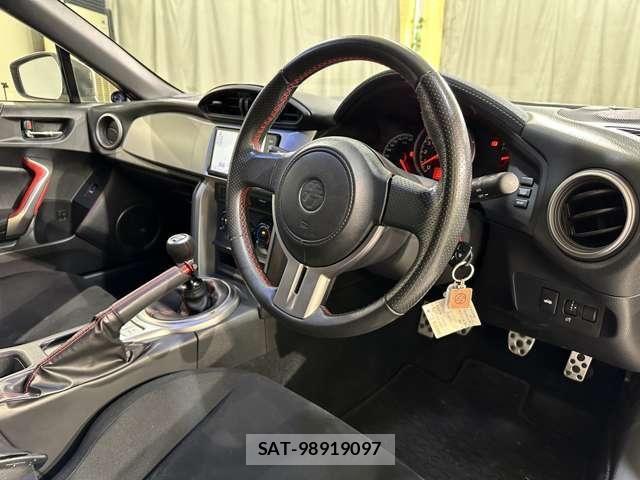 Toyota 86 2012-05 7056966-8
