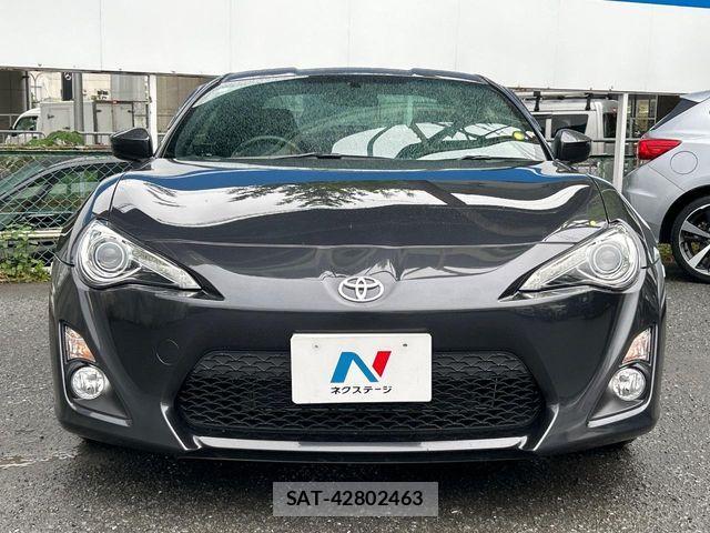 Toyota 86 2013-06 7056950-13