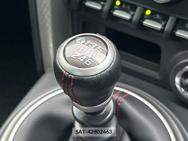 Toyota 86 2013-06 7056950-2