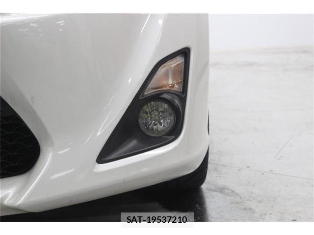 Toyota 86 2012-08 7056991-15
