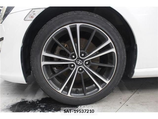 Toyota 86 2012-08 7056991-23