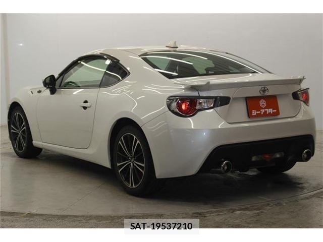 Toyota 86 2012-08 7056991-6