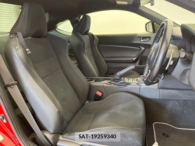 Toyota 86 2019-03 7056940-12