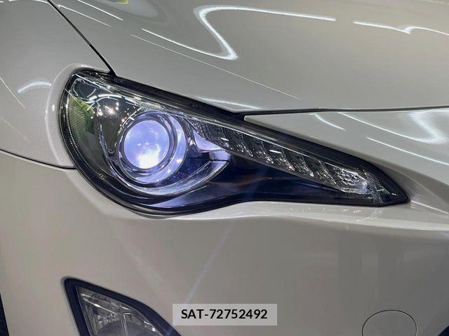 Toyota 86 2012-12 7056956-13