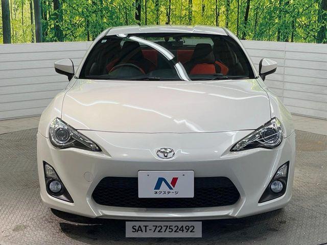 Toyota 86 2012-12 7056956-14