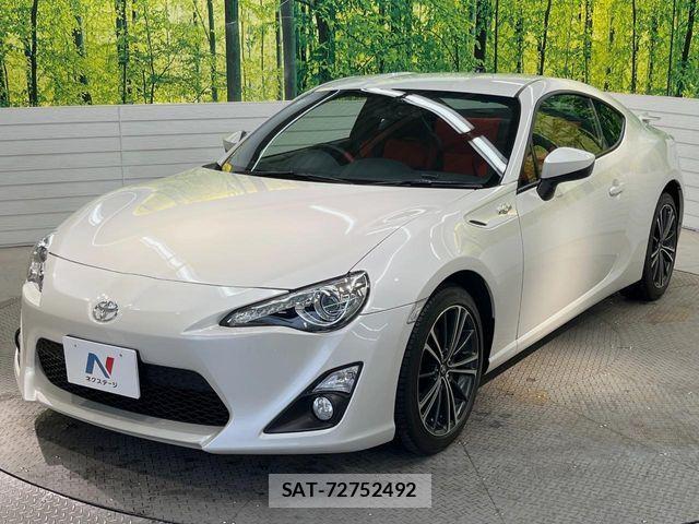 Toyota 86 2012-12 7056956-16