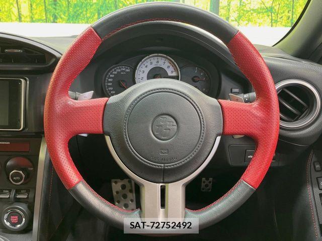 Toyota 86 2012-12 7056956-8