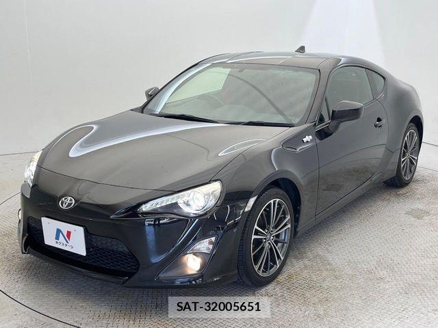 Toyota 86 2015-10 7056965-16
