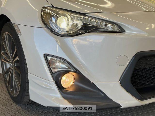 Toyota 86 2012-09 7213593-11