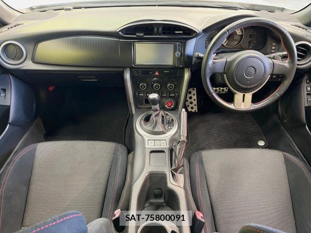 Toyota 86 2012-09 7213593-1