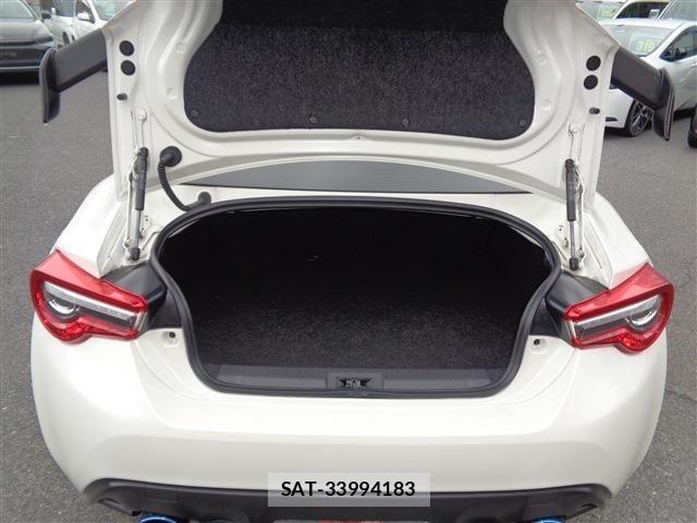 Toyota 86 2018-05 7213771-17