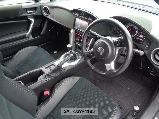 Toyota 86 2018-05 7213771-23